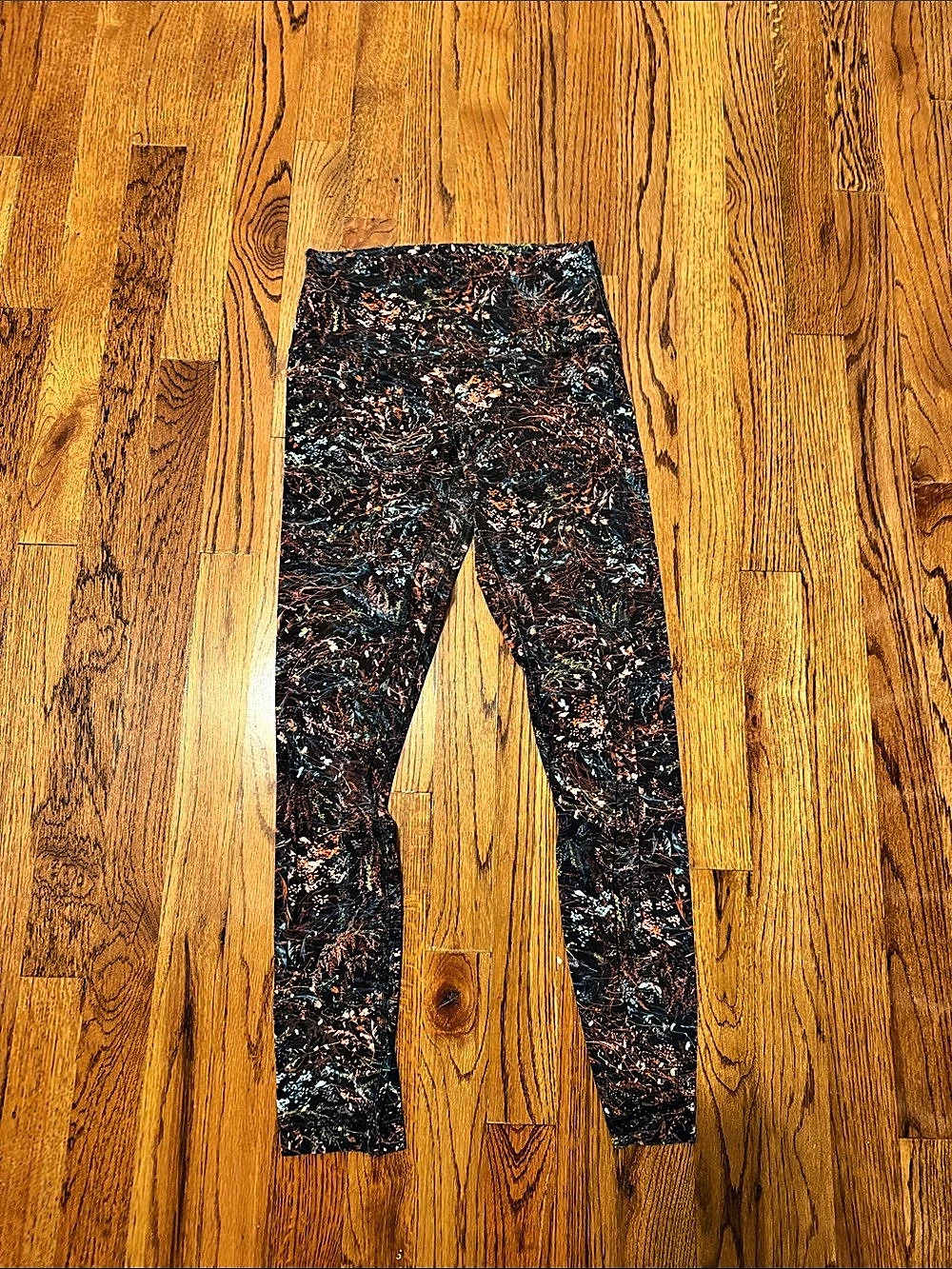 Lululemon Align Pant II 25" Abstract Print Leggings in Black Patterned